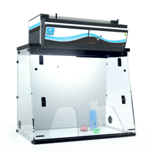 Erlab captair 391 smart ductless fume hood. Hotte de laboratoire de 100 cm de large pour la protection des utilisateurs contre les produits chimiques.
