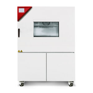 Chambre climatique dynamique ou chambre environnementale Binder MKF 240 pour les tests de stabilité.