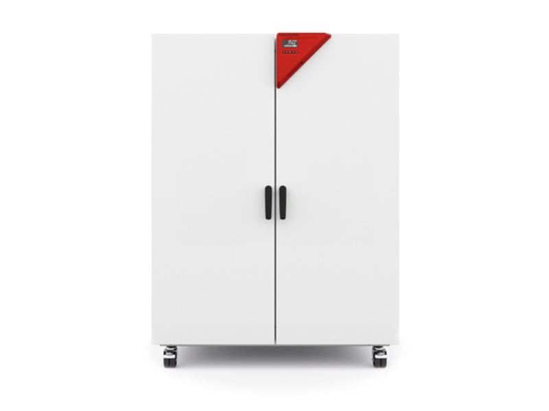 Binder lab oven fd720 for drying applications.