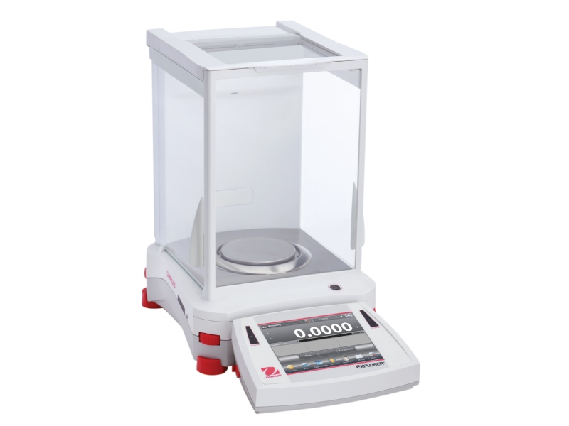 Balance analytique Ohaus explorer pour le pesage de 0,1mg.