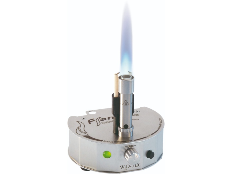 Brûleur à gaz compact Flame 100 ou brûleur bunsen pour utilisation en laboratoire.
