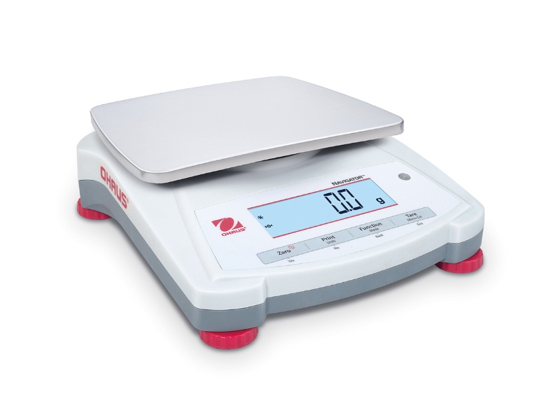 Ohaus Navigator balance with 0,1g readability