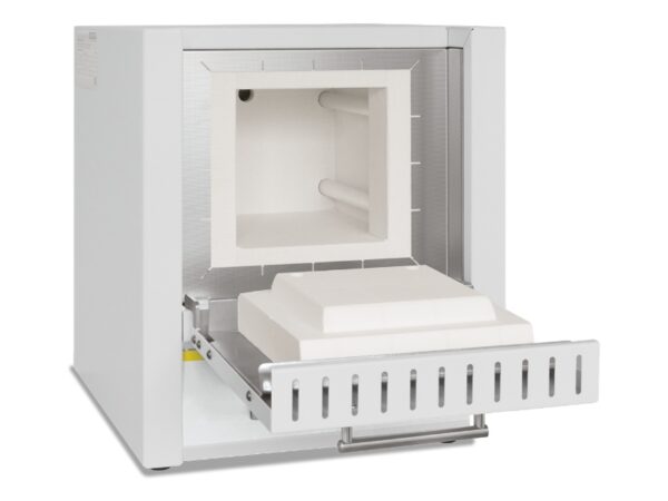 Nabertherm LE 6/11 laboratory muffle furnace with open fiber-insulated chamber and horizontal heating elements