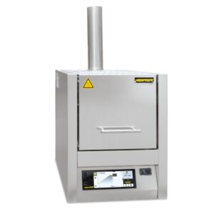 Four à moufle fermé Nabertherm LVT 9/11 avec cheminée verticale et contrôleur à écran tactile pour des applications de laboratoire de haute précision