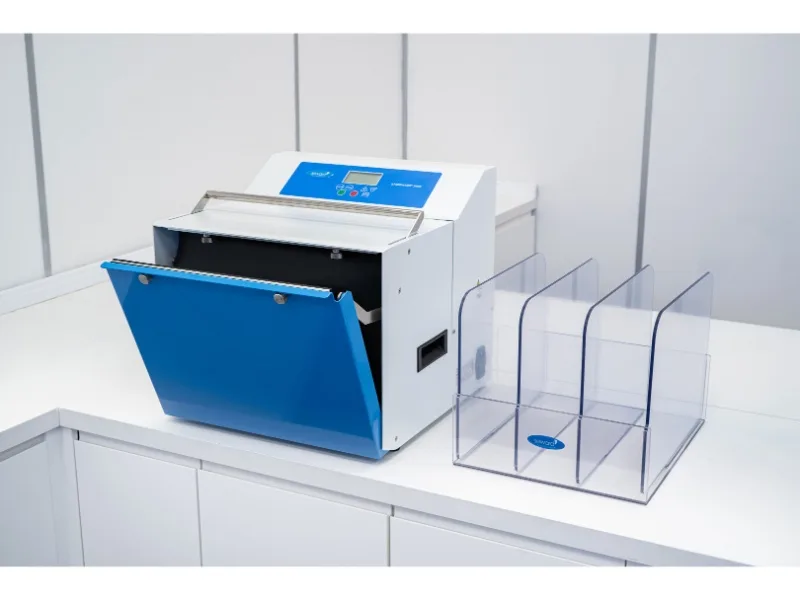 Stomacher 3500 laboratory blender for large volume food and environmental sample processing. With bag rack