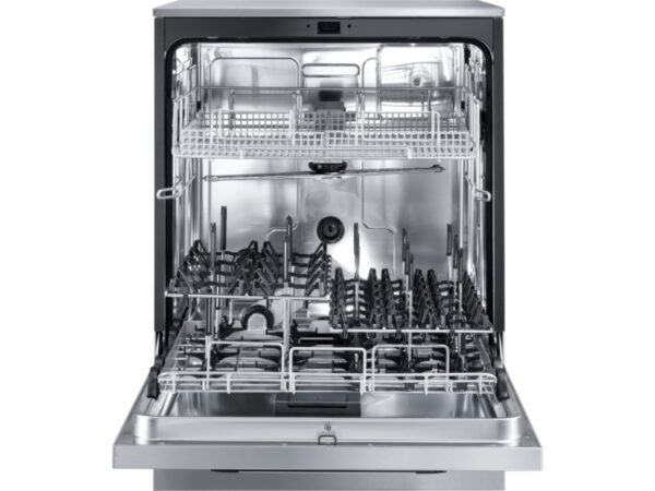 Miele laboratorium vaatwasser PLW 8683 injectoren onderaan voor industrieel reinigen van laboratorium glaswerk