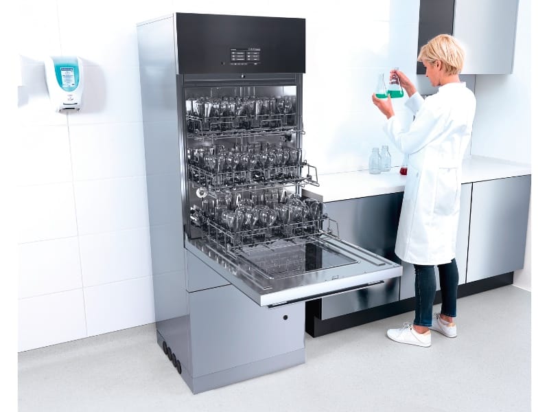 loading of Miele laboratory dishwasher