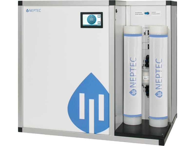 CLSI water system for clinical analysers